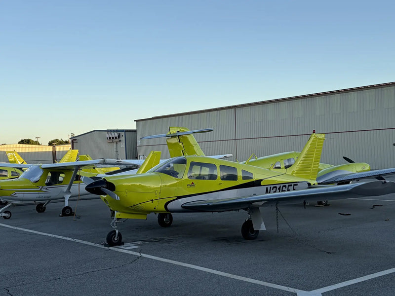 Piper Seminole — Multi-Engine Training Aircraft, Van Nuys