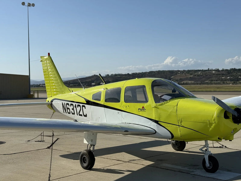 Piper Arrow II — Complex Training Aircraft, Van Nuys